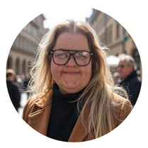 113_Ingrid Schneider_Guest Headshot